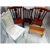 Image 2 : Dollhouse chairs