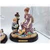 Image 5 : Figurines misc home decor lot