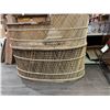 Image 2 : Vintage large wicker bassinet