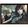 Image 1 : ELIJAH WOOD SIGNED LORD OF THE RINGS 8 X 10 (RA COA )