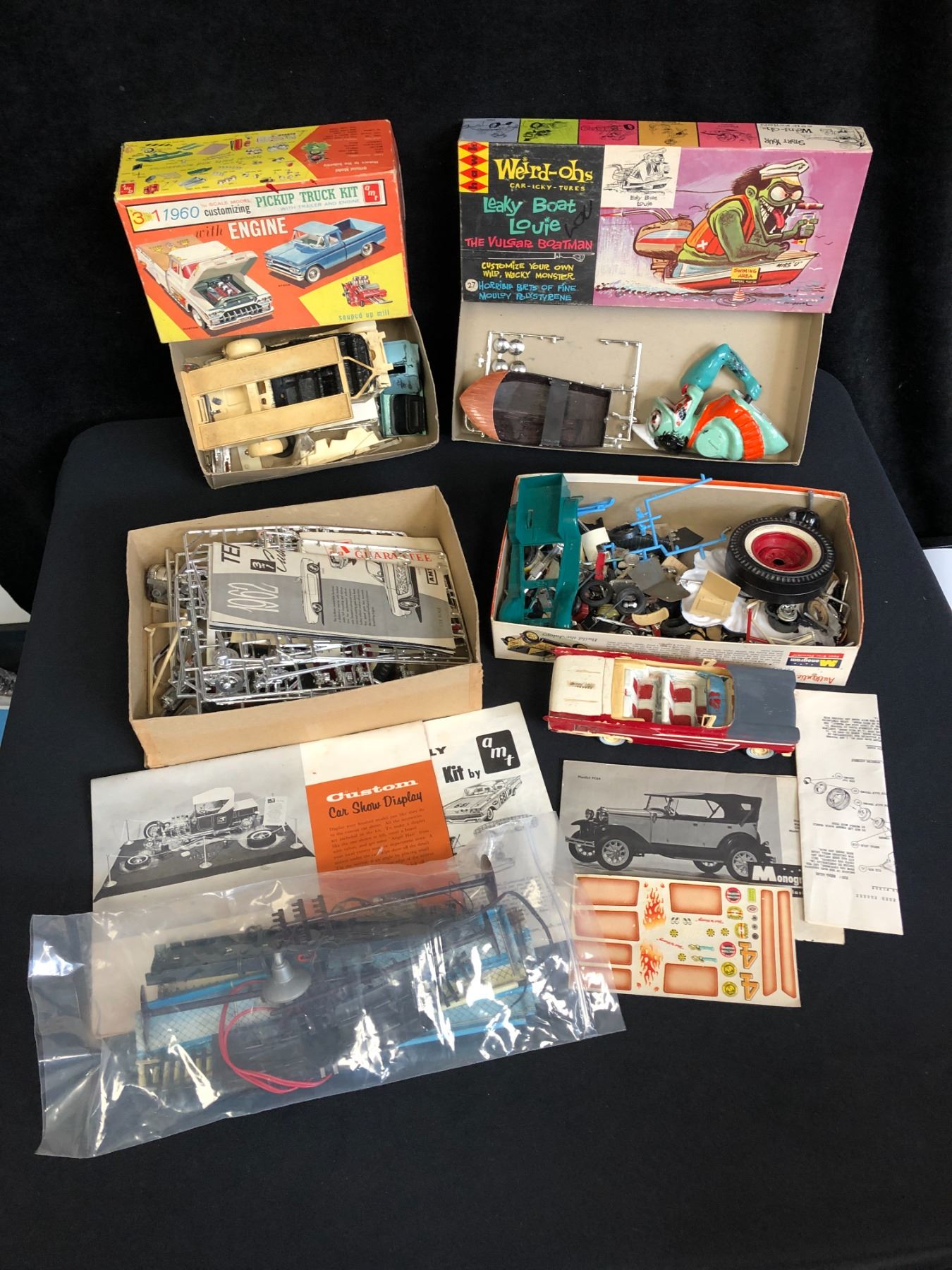 VARIOUS MODEL KITS LOT
