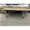 Image 1 : Table from sci-fi movie