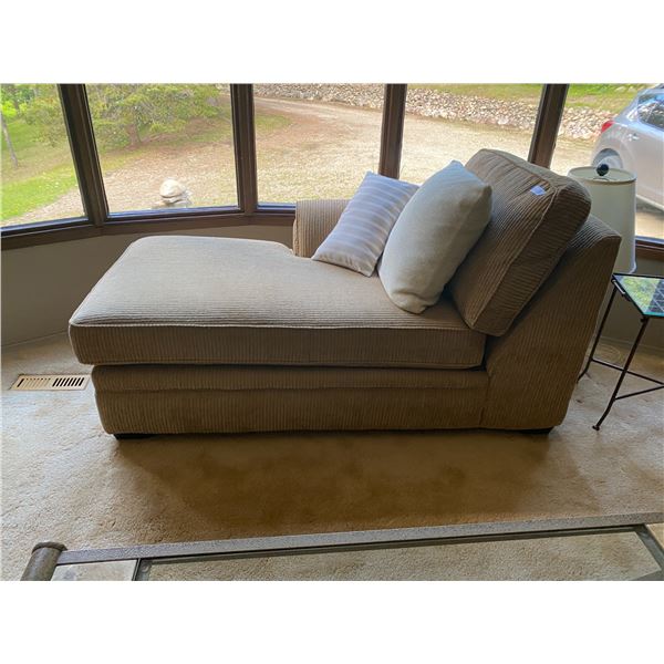 Chaise Lounge Chair