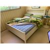Image 3 : Double Bed (Mattress, Bed frame, Headboard, Bedding))