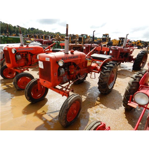 ALLIS CHALMERS B MODEL Farm Tractor