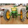 Image 8 : JOHN DEERE 40 Farm Tractor