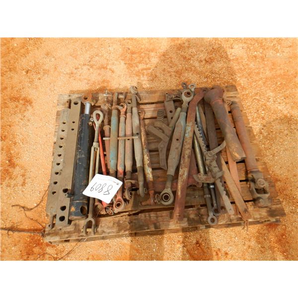 (1) PALLET MISC 3 PTH PARTS, DRIVE SHAFTS, TOW BAR (C3)