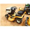 Image 4 : CUB CADET LTX1045 Lawn Mower