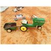 Image 1 : JOHN DEERE CHILD RIDER/PEDAL TRACTOR WAGON
