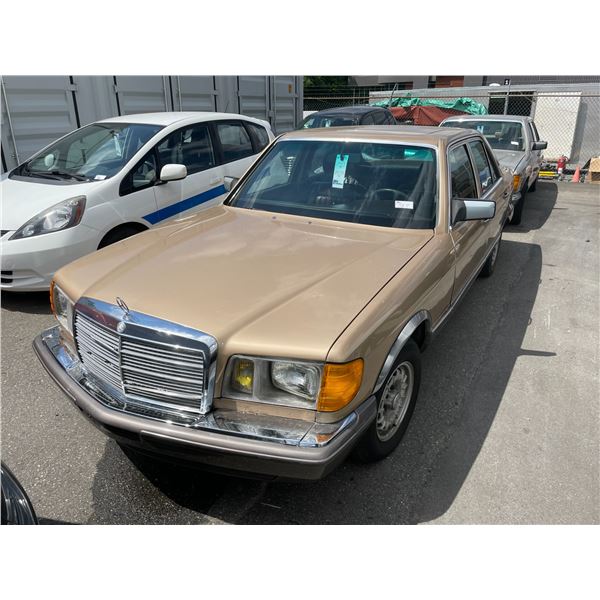 1983 MERCEDES BENZ 300SD TURBO DIESEL, 4DR SEDAN, GOLD, VIN # WDBCB20A0DB033763