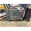 Image 8 : CLARK EC500-530 3 STAGE 188" MAST 2600 LBS CAPACITY 36V ELECTRIC COUNTERBALANCE SOLID RUBBER