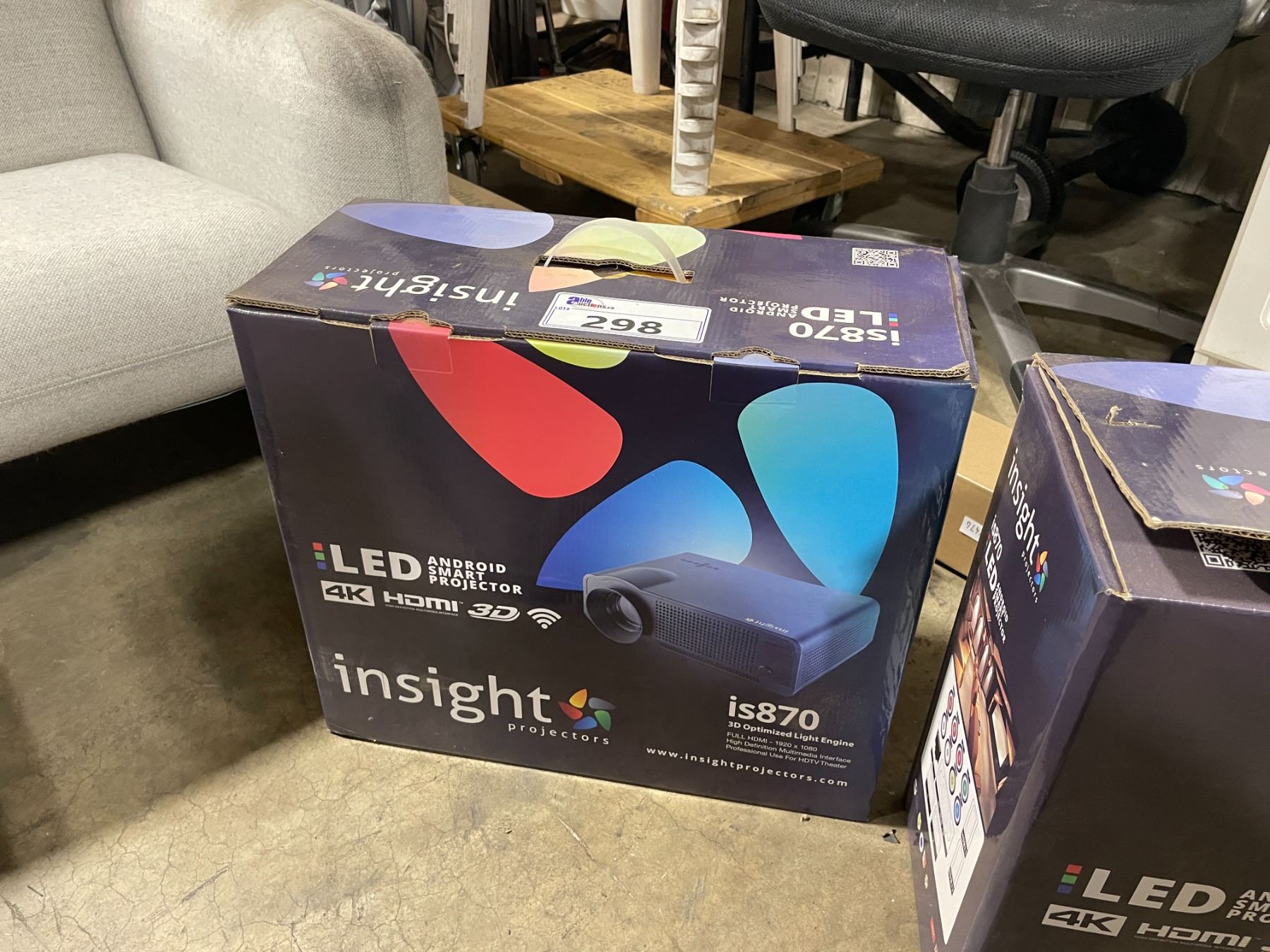 INSIGHT IS870 4K 3D LED ANDROID SMART PROJECTOR WITH INSIGHT IS72 ...