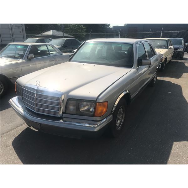 1984 MERCEDES BENZ 126 380SE, 4DR SEDAN, GREY, VIN # WDBCA32A7EA007819