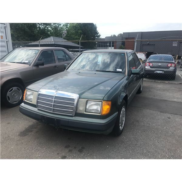 1993 MERCEDES BENZ 300E-82 SPORT LINE, 4DR SEDAN, GREEN, VIN # WDBEA32E6PB849382