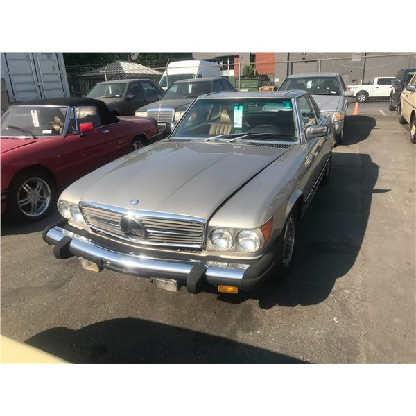 1981 MERCEDES BENZ 107 380SL, 2DR COUPE, GREY, VIN #WDBBA45A0BB001461