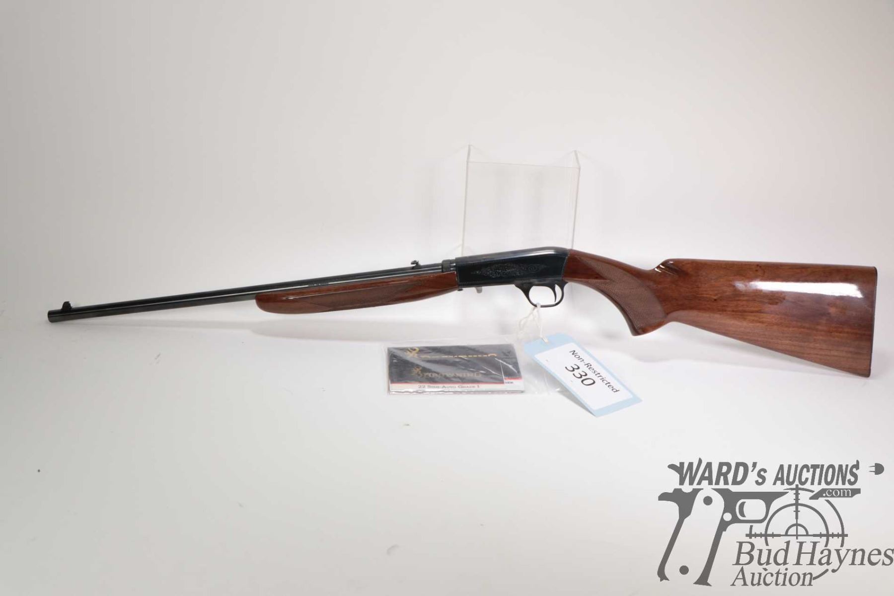 Non-Restricted rifle Browning (Japan) model SA-22 Grade 1 take-down