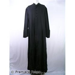 The Exorcism of Emily Rose Father Moore (Tom Wilkinson) Robe Movie Costumes