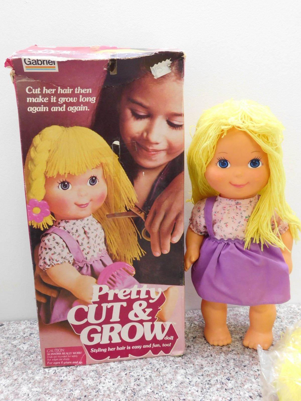 Pretty Cut & Grow Doll Vintage Hair Yarn W Extra Hair Comb Box