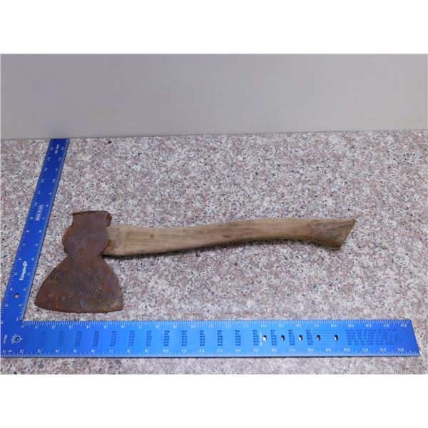 Old Wooden Rusted Axe Vintage Décor Rustic Farm Tools