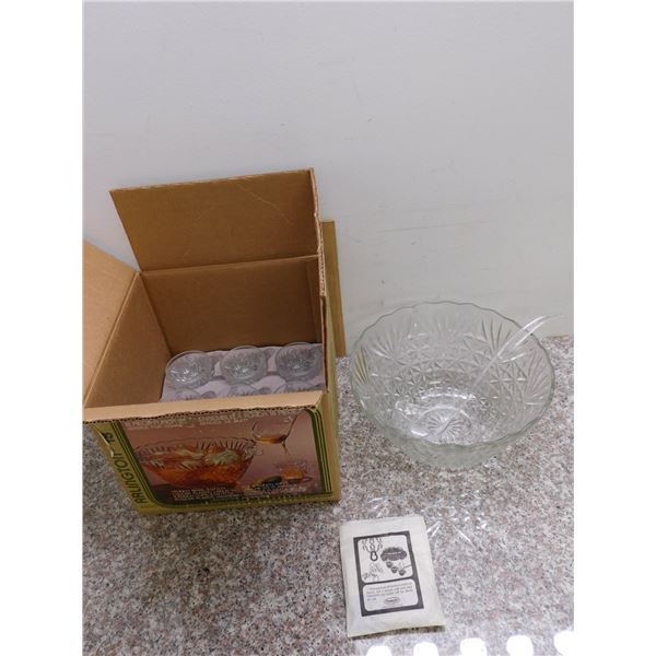 Arlington 18 Piece Punch Bowl Set Anchor Hocking Set With Original Box