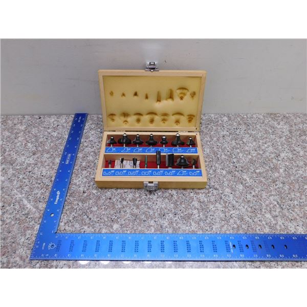 Mastercraft 15 Piece Router Bit Set With Box