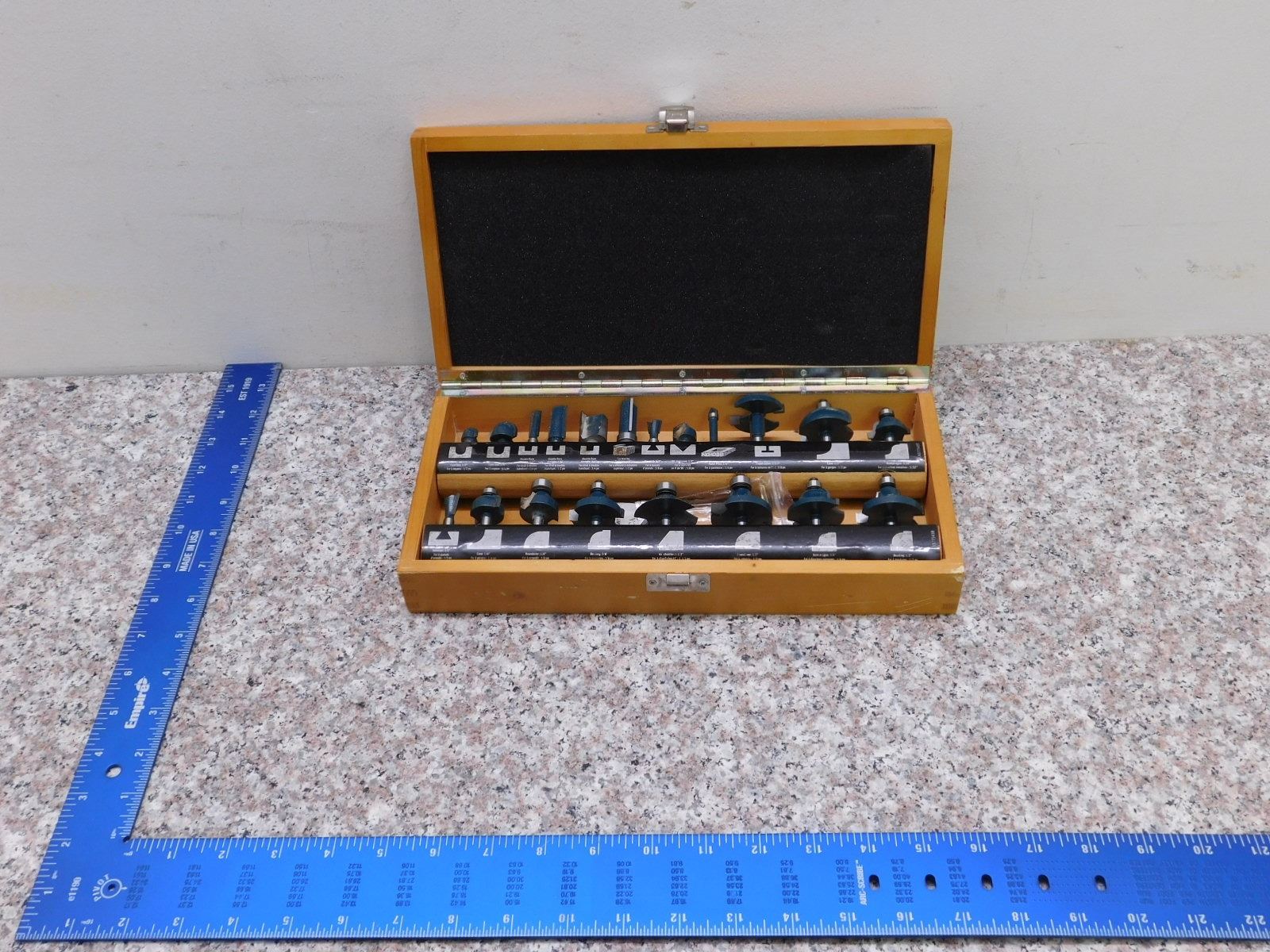 Mastercraft 20 Piece Router Bit Set With Box