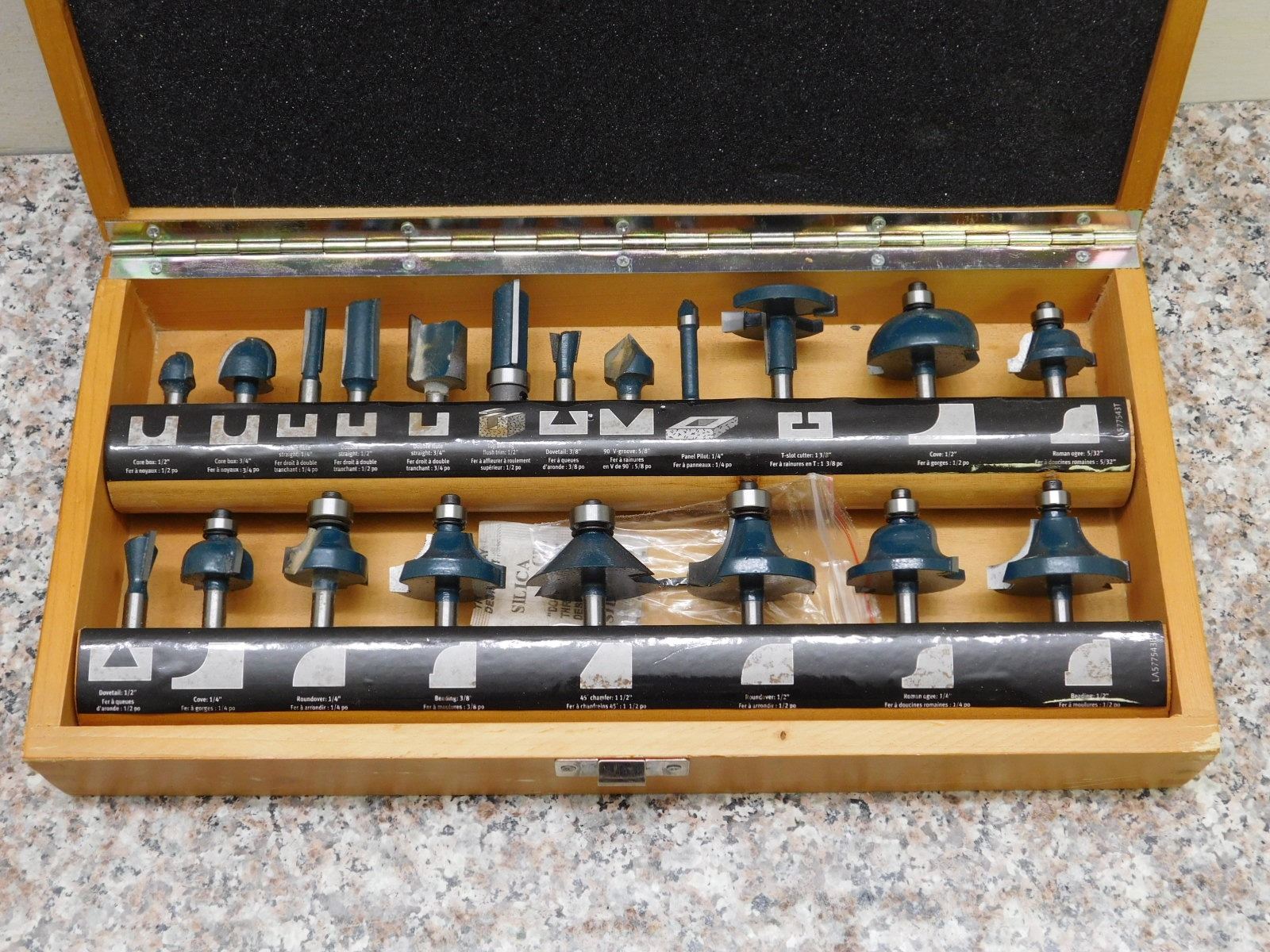 Mastercraft 20 Piece Router Bit Set With Box