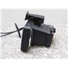 Image 5 : Square Shooter 2 Polaroid Land Camera Vintage Film