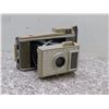 Image 1 : Polaroid J33 Land Camera Beige Vintage Film