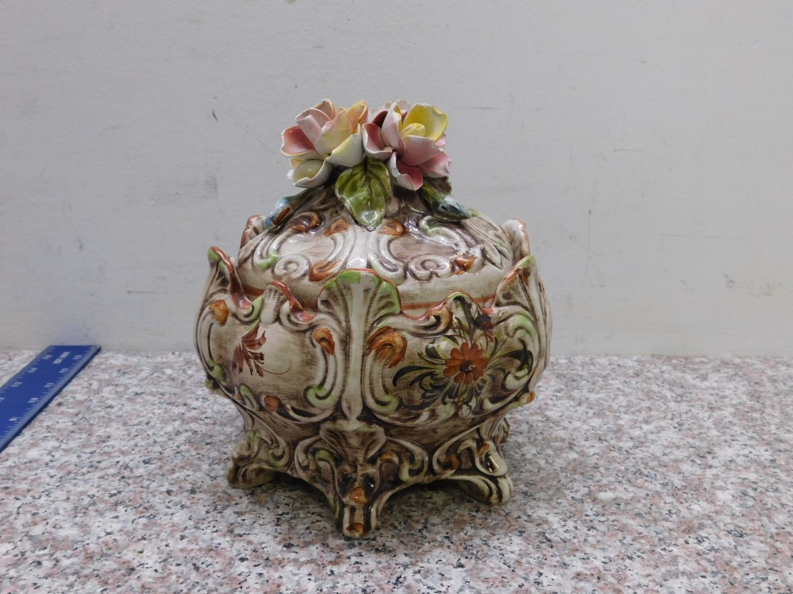 Vintage Italian Pottery Capodimonte Floral Decorative Centerpiece Bowl Dish