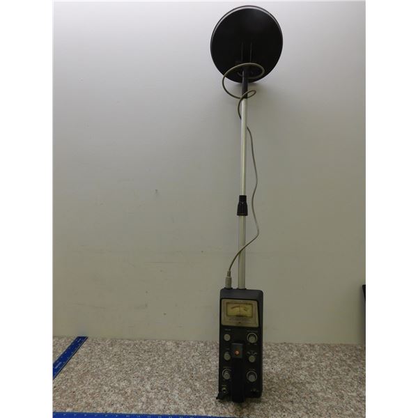 Micronta 4003 Metal Detector VLF