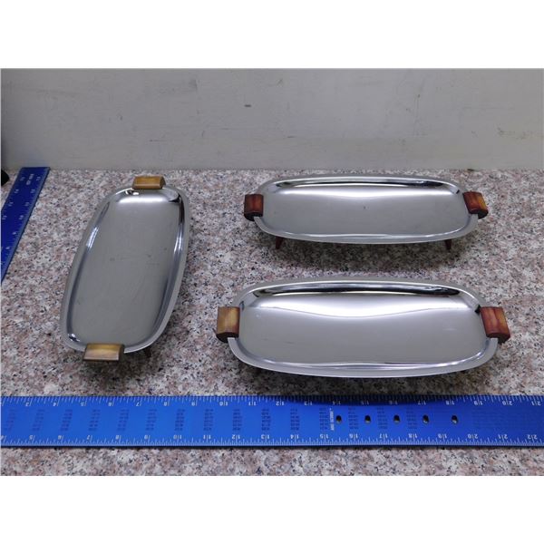 Lot of 3 Vintage Serving Dishes Chrome Glo-Hill Bakelite Party Trays