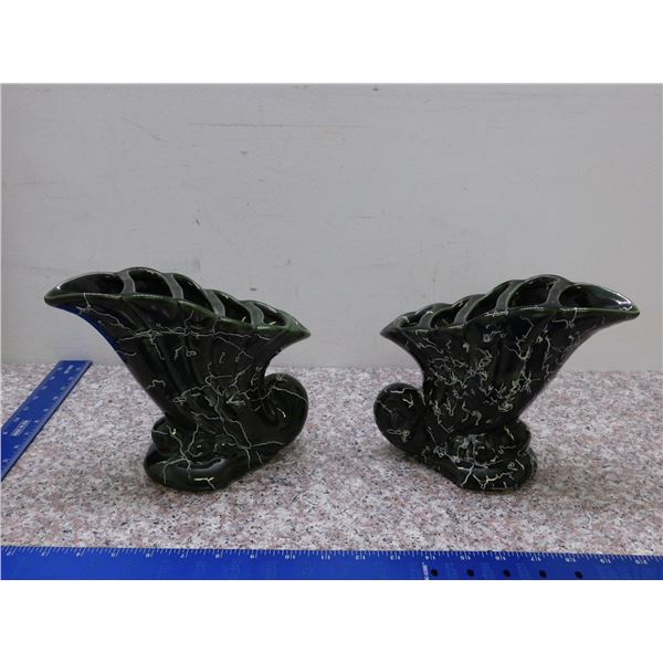 Beauceware Canada 320 Planter Forest Green Cornucopia Pair