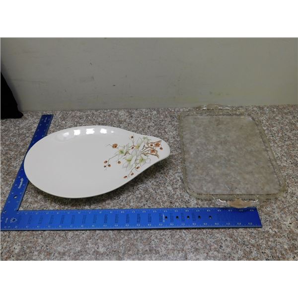 Bittersweet Moderncraft Serving Trays Pressed Glass Lot of 2