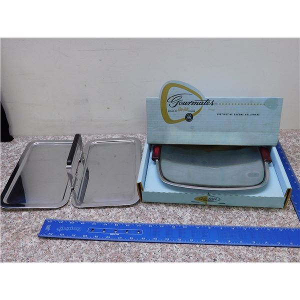 Glo-Hill Gourmates Chrome Holloware Serving Trays One Folds Tudhope Metal Specialties Inc