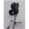 Image 5 : Hollywood Studio Film Camera Desk Portable Underwriters Laboratories Lamp