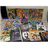 Image 1 : Lot of 20 Comic Books The Flash Superman DC