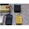 Image 6 : Lot of 10 Pocket Transistor Radios Some Work As Is