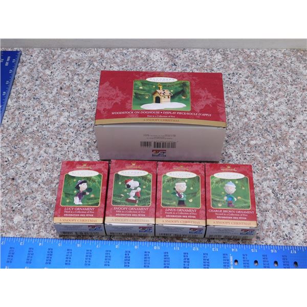 Hallmark Keepsake Christmas Ornaments Set of 5 Charlie Brown Peanuts