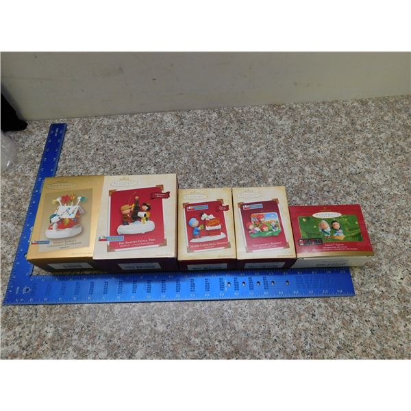 Hallmark Keepsake Christmas Ornaments Lot of 5 Peanuts Charlie Brown