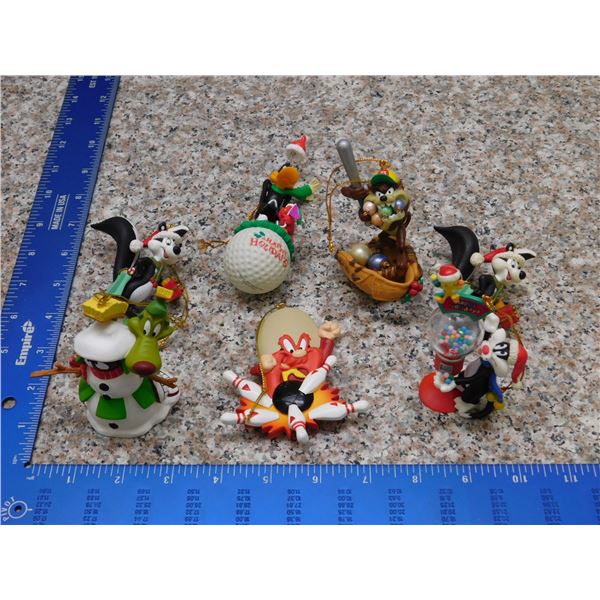 Holiday Christmas Ornaments Lot of 7 Looney Tunes
