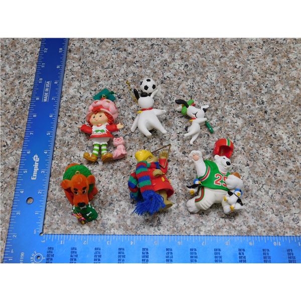 Holiday Christmas Ornaments Lot of 6 Clifford Paddington Sports Strawberry Shortcake Misc
