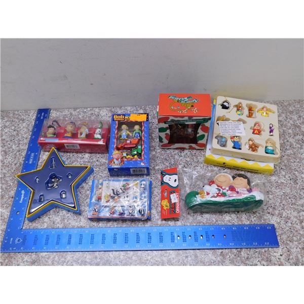 Holiday Christmas Ornaments Lot of 7 Packs of Misc Characters Peanuts Looney Tunes Disney