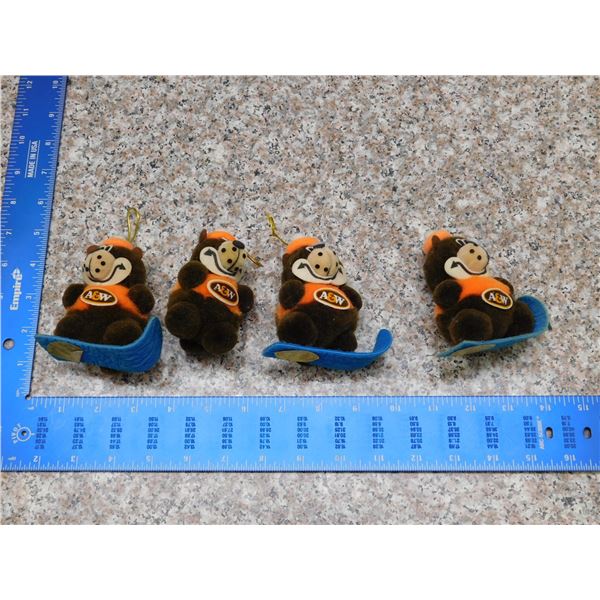 Holiday Christmas Ornaments 4 Plush A& W Root Bear