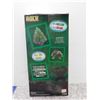 Image 3 : The Incredible Hulk Smashin Spruce Toys R Us Exclusive Holiday Christmas Garland Decor