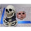 Image 4 : Lot of Two Halloween Plastic Rubber Masks Sketelon Fleshy Face
