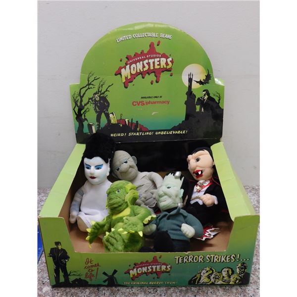 Universal Studios Monsters Plush With Box Swamp Thing Bride of Frankenstein Mummy Dracula Etc
