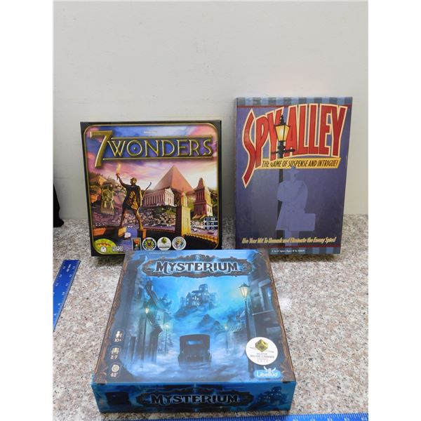 Lot of 3 Board Games Tabletop RPG Strategy Spy Alley 7 Wonders Mysterium