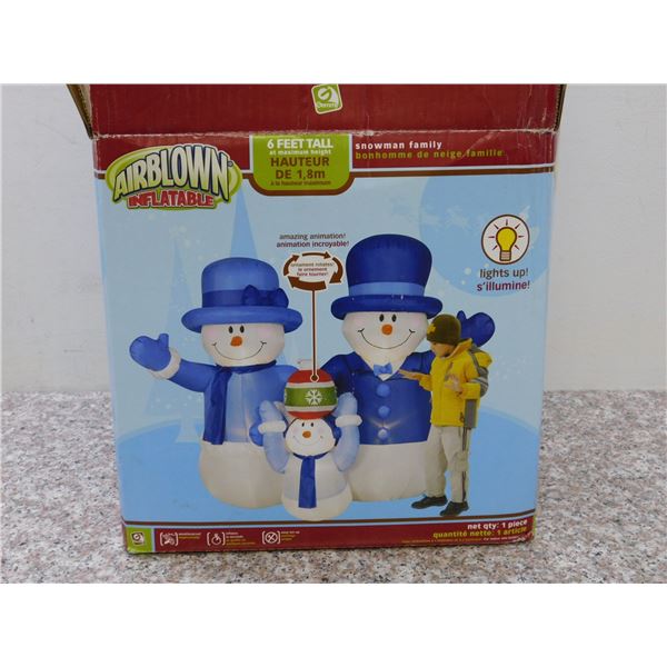 Large Inflatable Lawn Ornament Christmas Holiday Snowman Family LIGHTS UP FAN BROKEN