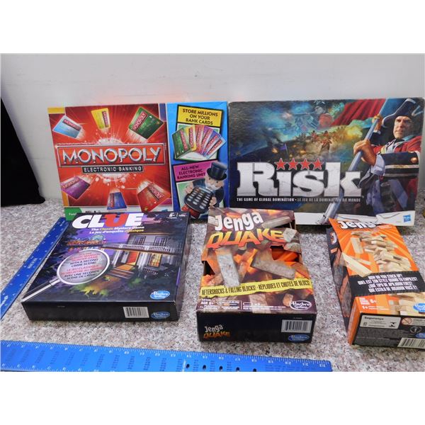 Lot of 5 Classic Board Games Jenga Monopoly Risk Clue